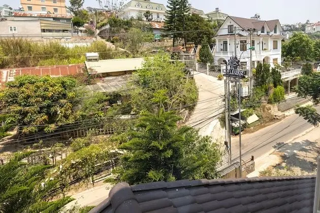 Family Üç Kişilik Oda, Bahçe Manzaralı