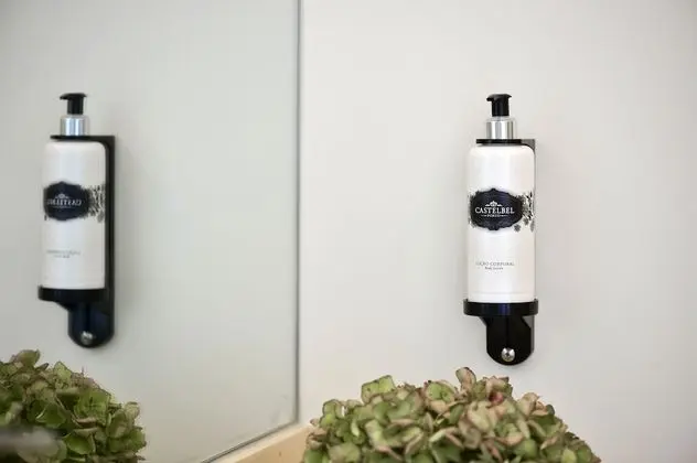 Deluxe Tek Büyük veya İki Ayrı Yataklı Oda, Balkon