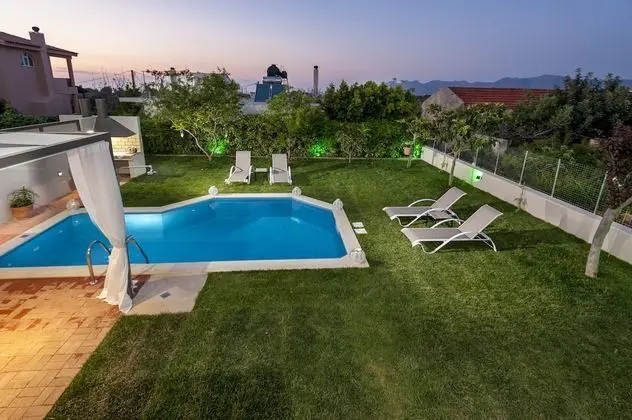 Luxury Villa, 3 Yatak Odası, Kişiye Özel Havuzlu