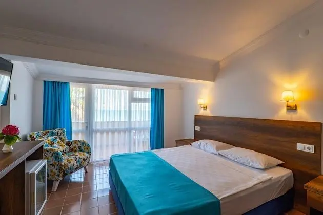 https://images.etstur.com/files/images/hotelImages/TR/217849/l/Dream-Holiday-Resort-Oda-366964.jpg