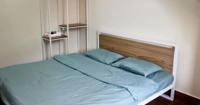 Basic Tek Büyük Yataklı Oda