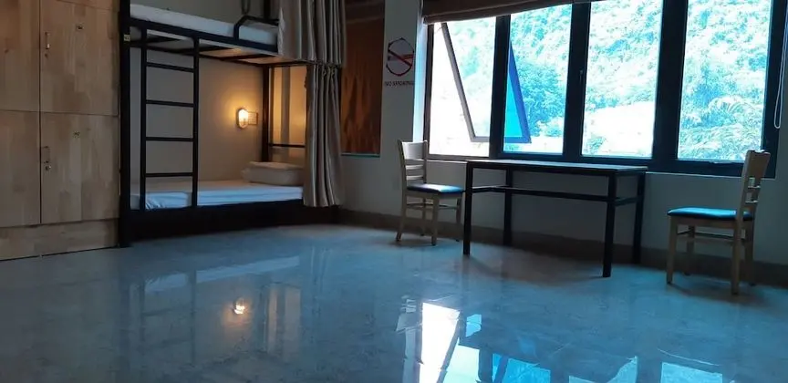 Ortak Ranzalı Oda, Karma Ranzalı Oda (Bed in 10-Bed)