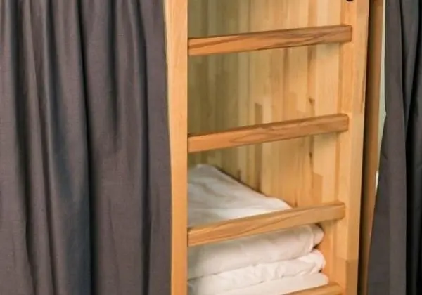 Ortak Ranzalı Oda, Karma Ranzalı Oda (Bed in 8-beds dormitory)