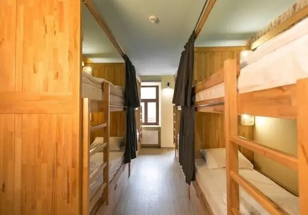 Ortak Ranzalı Oda, Karma Ranzalı Oda, Özel Banyo (Bed in 10-beds dormitory en-suite)