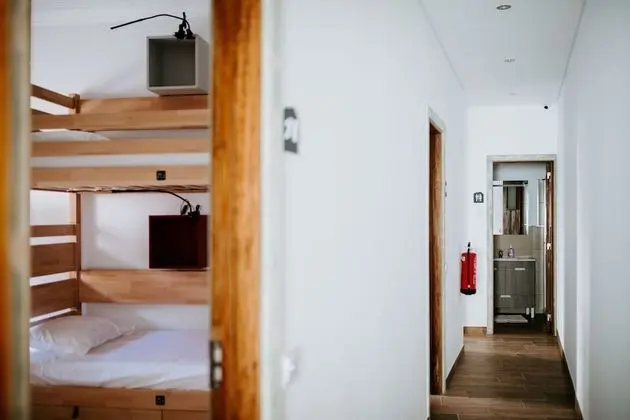 Bed in Shared Mixed Dormitory, Shared Bathroom