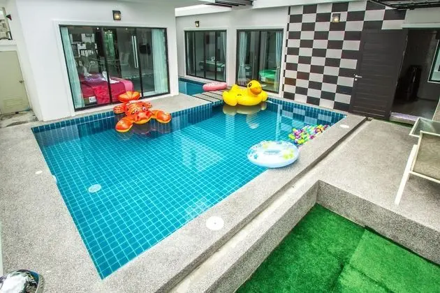 5-Bedroom Villa with Private Pool