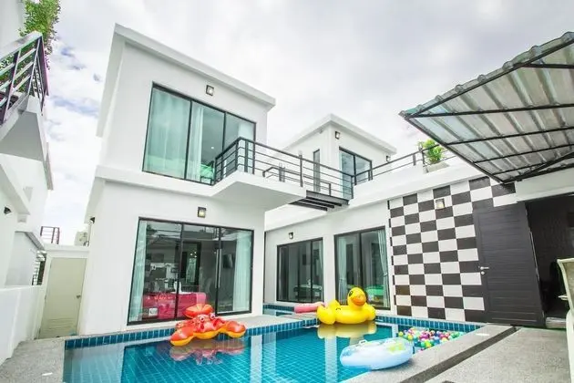 5-Bedroom Villa with Private Pool