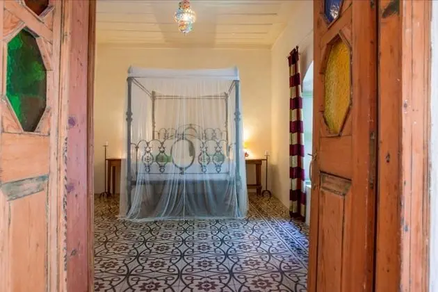 Traditional Ev, Kişiye Özel Havuzlu