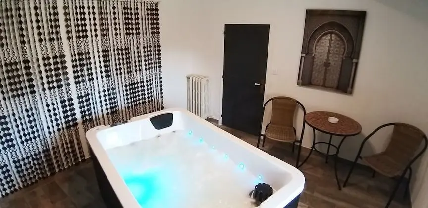 Apart Daire, Özel Banyo (Parenthèse Féerique)