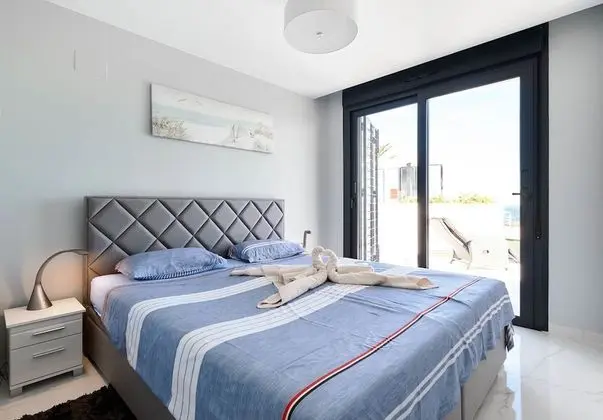 Apart Daire, 2 Yatak Odası, Deniz Manzaralı