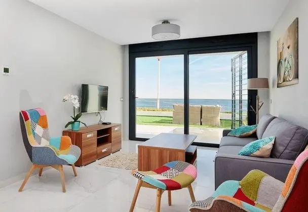 Apart Daire, 2 Yatak Odası, Deniz Manzaralı