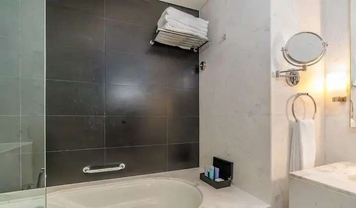 Elite Stüdyo, Şehir Manzaralı