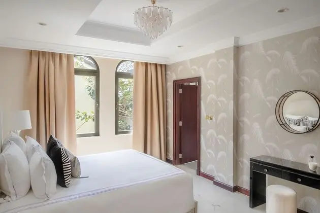 Deluxe Villa, Denize Sıfır