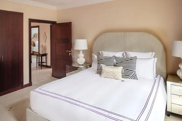 Deluxe Villa, Denize Sıfır