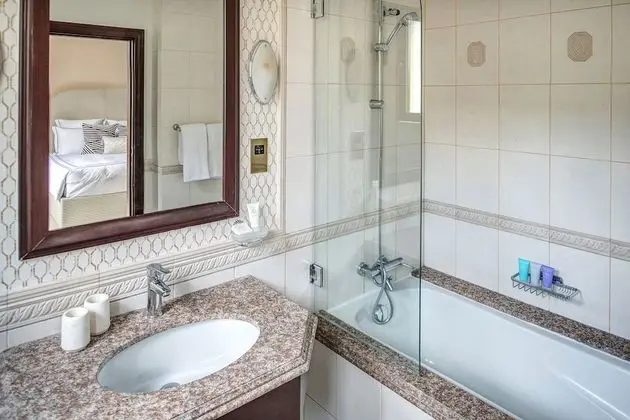Deluxe Villa, Denize Sıfır