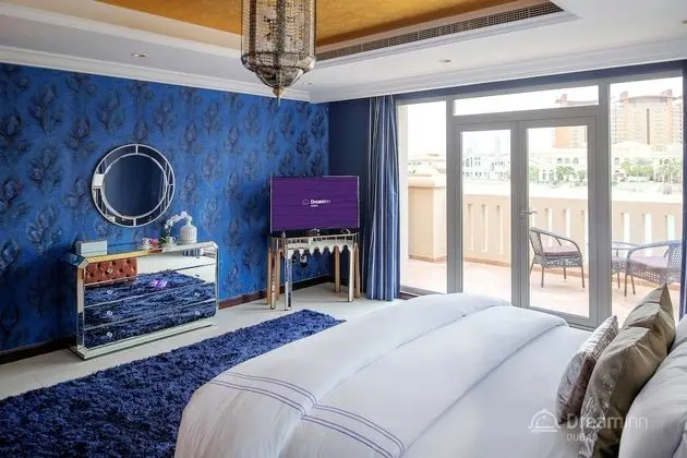 Villa, 6 Yatak Odası, Kişiye Özel Havuzlu, Denize Sıfır