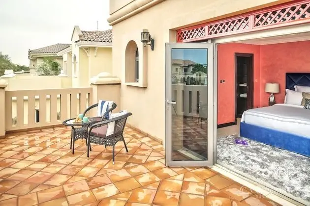 Villa, 6 Yatak Odası, Kişiye Özel Havuzlu, Denize Sıfır