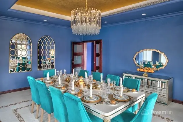 Villa, 6 Yatak Odası, Kişiye Özel Havuzlu, Denize Sıfır