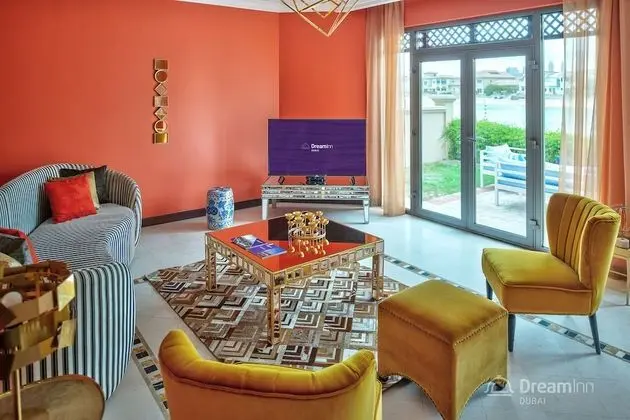 Villa, 6 Yatak Odası, Kişiye Özel Havuzlu, Denize Sıfır