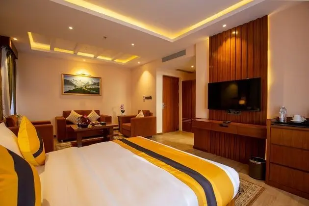Deluxe Tek Büyük Yataklı Oda