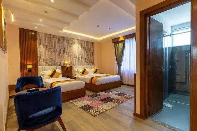 Deluxe Tek Büyük Yataklı Oda