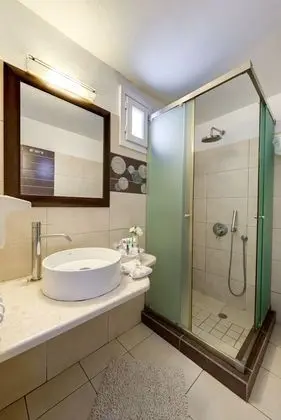 Tek Kişilik Oda, Deniz Manzaralı