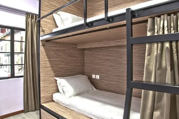 Single Pod in Female Room