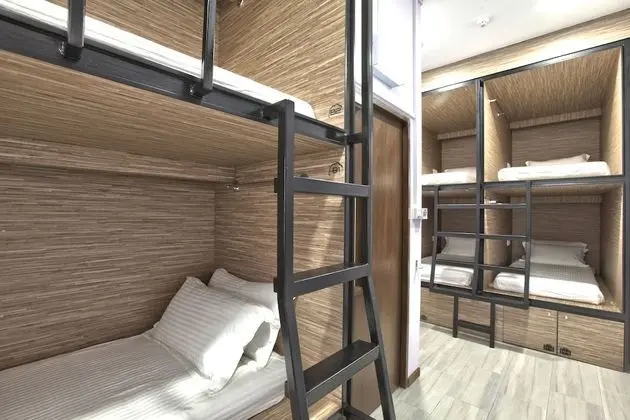 Single Pod in Female Room
