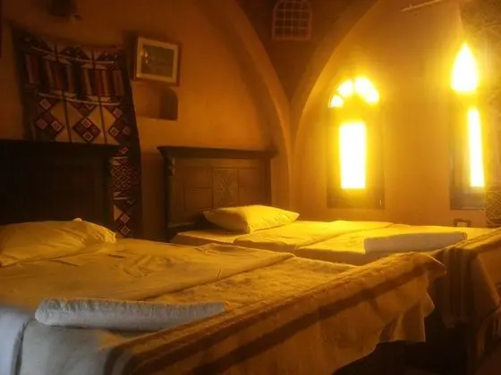 Deluxe Üç Kişilik Oda, Bahçe Manzaralı