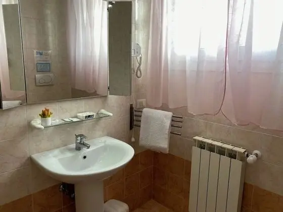 Comfort Üç Kişilik Oda
