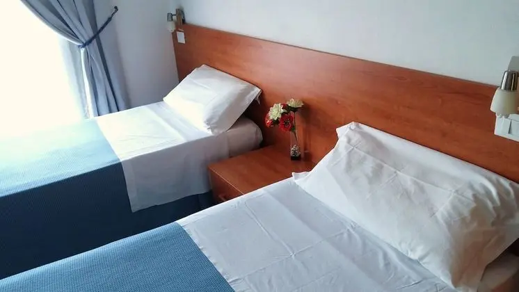 Dört Kişilik Oda