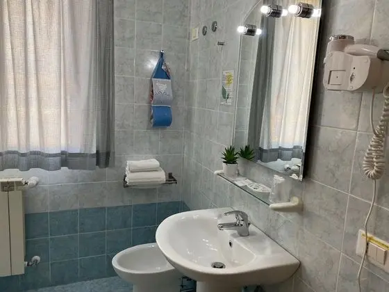 Dört Kişilik Oda