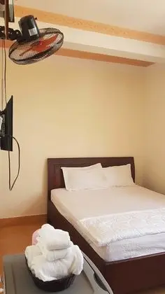 Tek Büyük Yataklı Oda (with Fan)