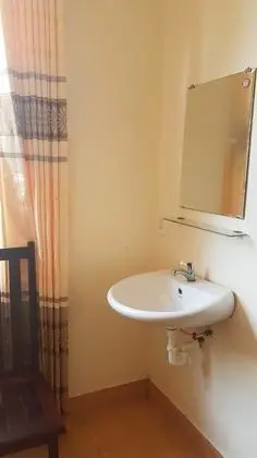 Tek Büyük Yataklı Oda (with Fan)