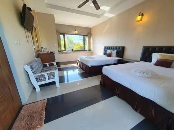 Standard Twin Room