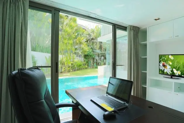 3 Bedrooms, Executive Pool Villa - Free Transfer to Dream Beach Club