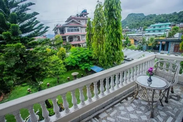 Luxury Tek Büyük veya İki Ayrı Yataklı Oda