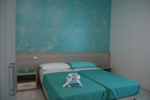 Tek Büyük veya İki Ayrı Yataklı Oda, 3 Tek Kişilik Yatak (Ortensia)