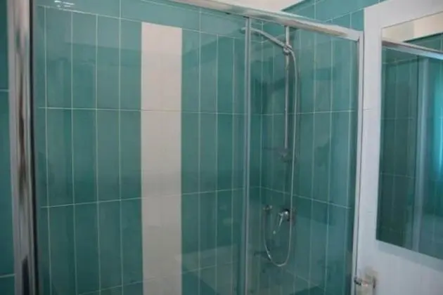 Tek Büyük veya İki Ayrı Yataklı Oda, 3 Tek Kişilik Yatak (Ortensia)