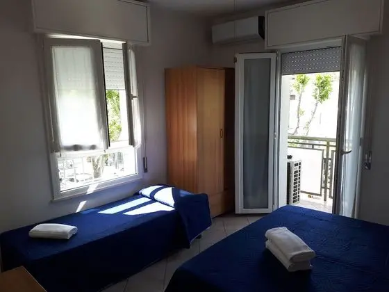 Basic Üç Kişilik Oda