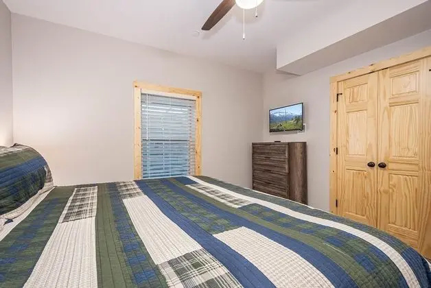 Ev, Birden Çok Yatak, Şömine