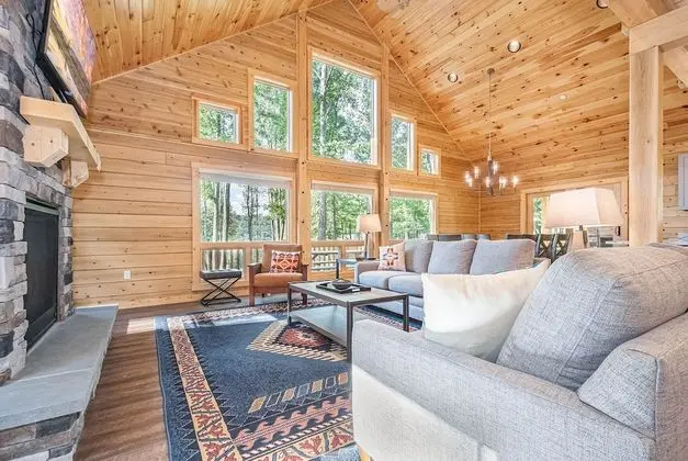 Ev, Birden Çok Yatak, Şömine