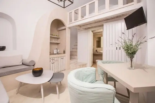 Honeymoon Villa, Jakuzi