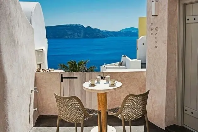 Honeymoon Villa, Jakuzi