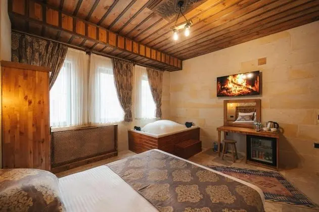 https://images.odamax.com/img/1024x768/odamax/image/upload/Dream_of_Stones_Cappadocia_202601231459031_104_.jpg