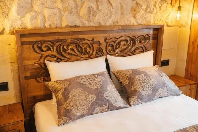 https://images.odamax.com/img/1024x768/odamax/image/upload/Dream_of_Stones_Cappadocia_202601231459051_104_.jpg