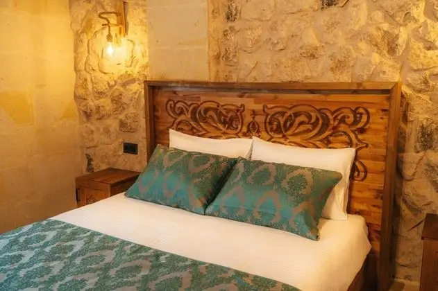 https://images.odamax.com/img/1024x768/odamax/image/upload/Dream_of_Stones_Cappadocia_202601231604460_108F.jpg