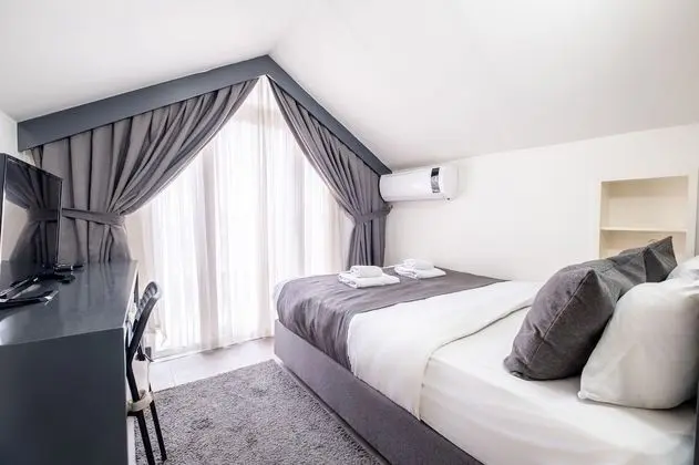 Deluxe Tek Büyük Yataklı Oda, Balkon