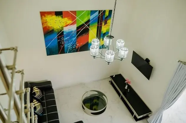 Apart Daire, 4 Yatak Odası, Balkon, Havuz Manzaralı