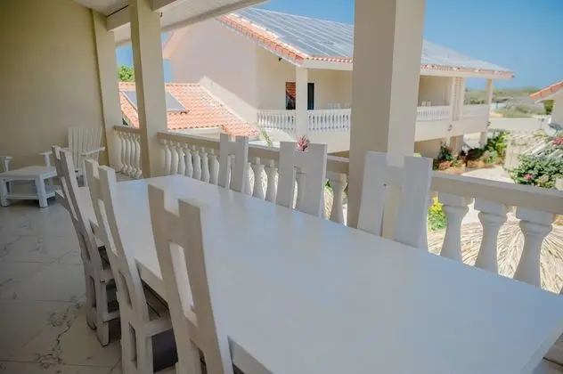 Apart Daire, 4 Yatak Odası, Balkon, Havuz Manzaralı